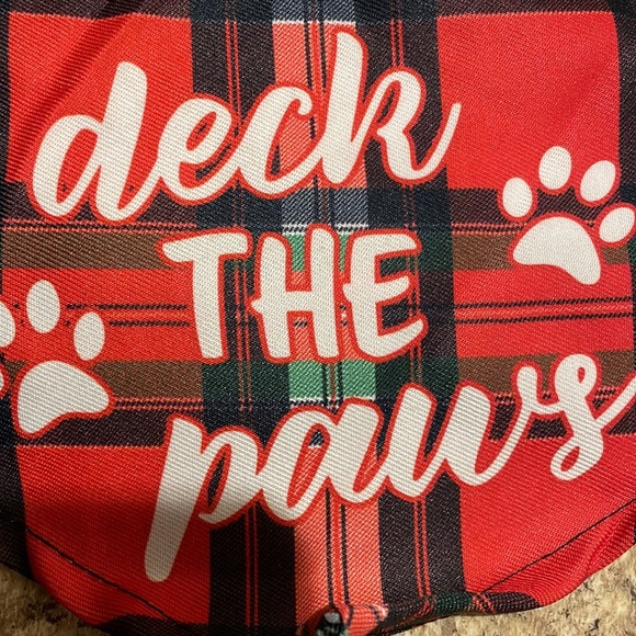 Holiday pet collar and bandana set NWT Host Pick - Picture 3 of 4